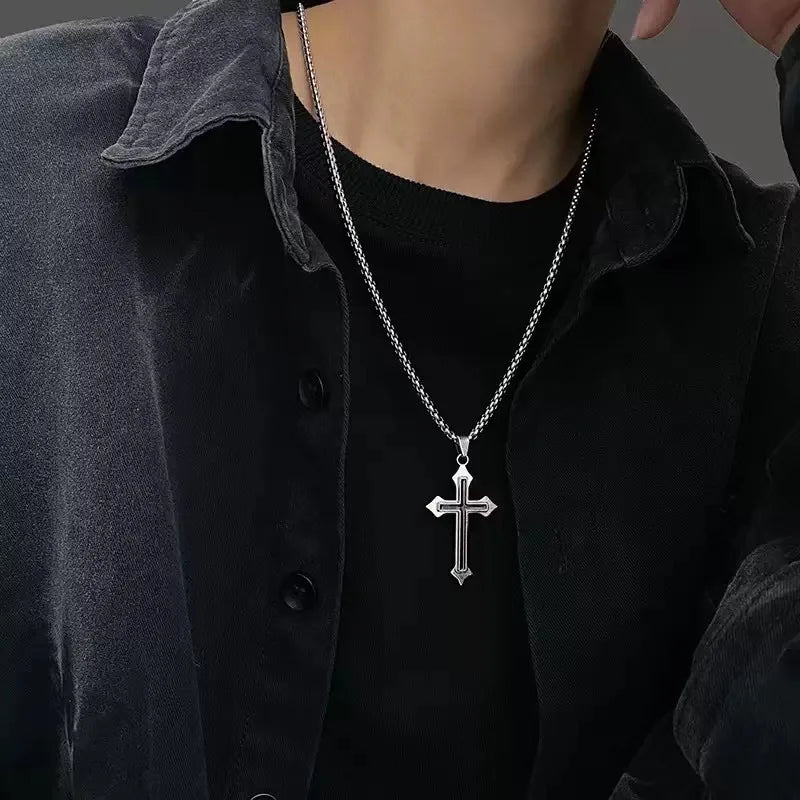 Cordão Masculino - Pingente Cruz Prateada