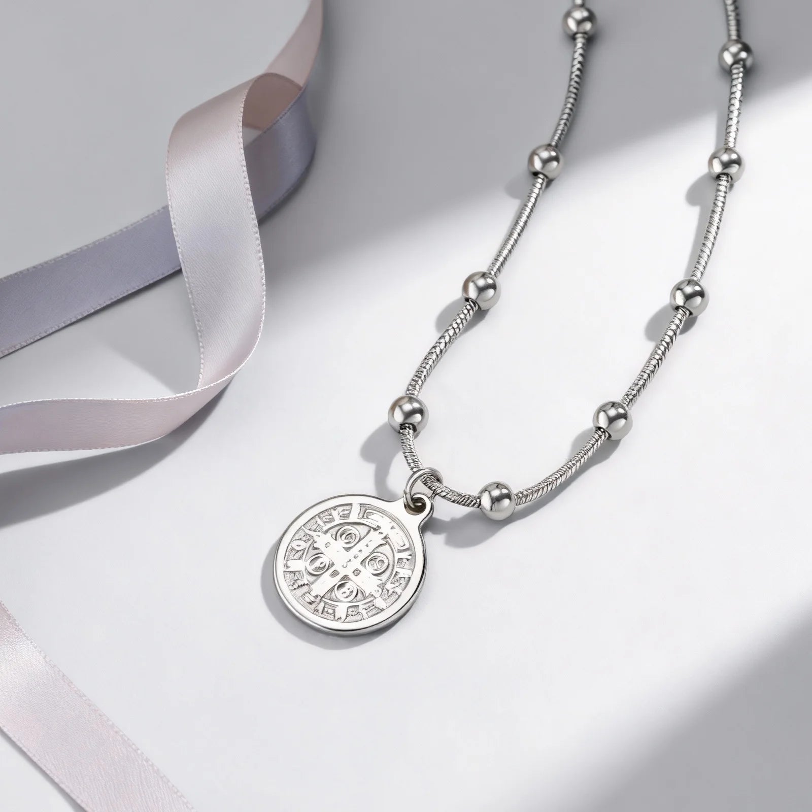 Gargantilha Feminina Aço Inox - Medalha de São Bento