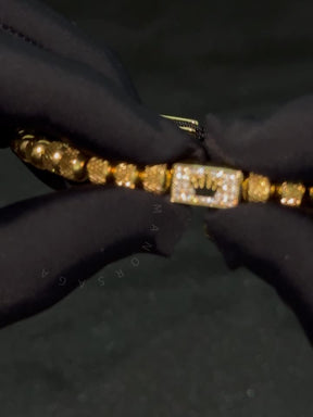 Pulseira Miçanga Metálica - Príncipe Herdeiro